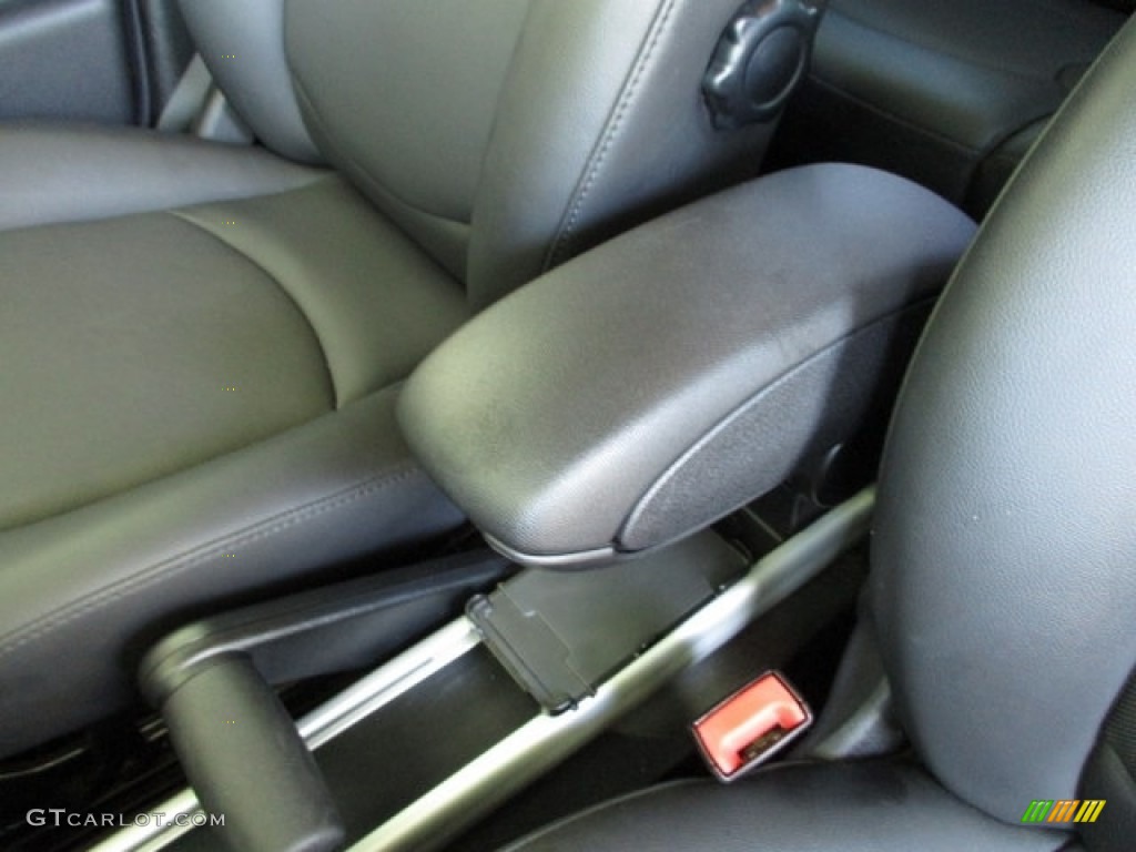 2014 Cooper Countryman - Light White / Carbon Black photo #69