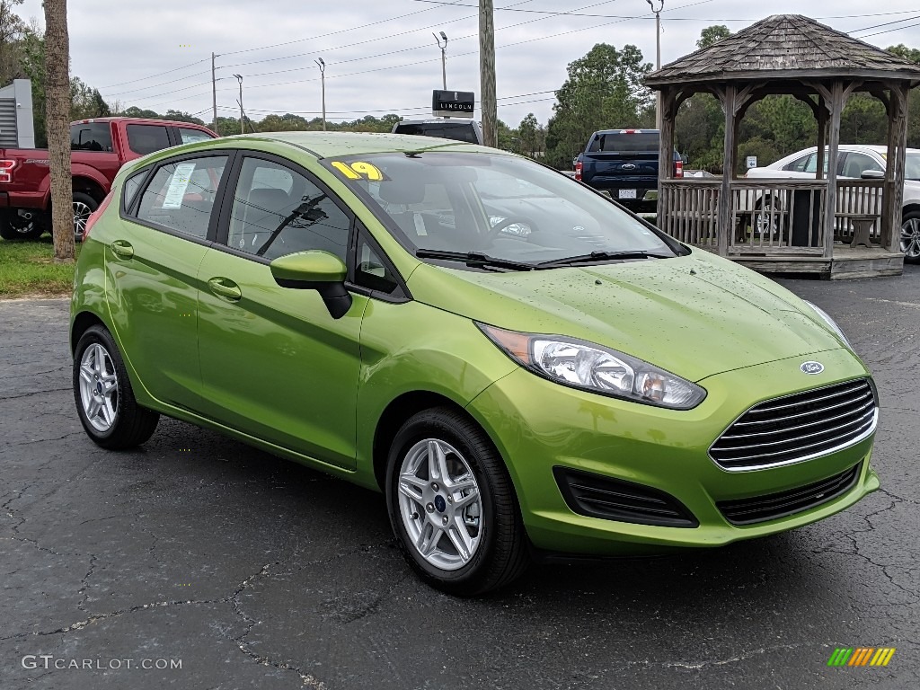Outrageous Green 2019 Ford Fiesta SE Hatchback Exterior Photo #132356828