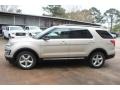 2017 White Gold Ford Explorer XLT  photo #5