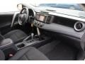 Super White - RAV4 LE Photo No. 30