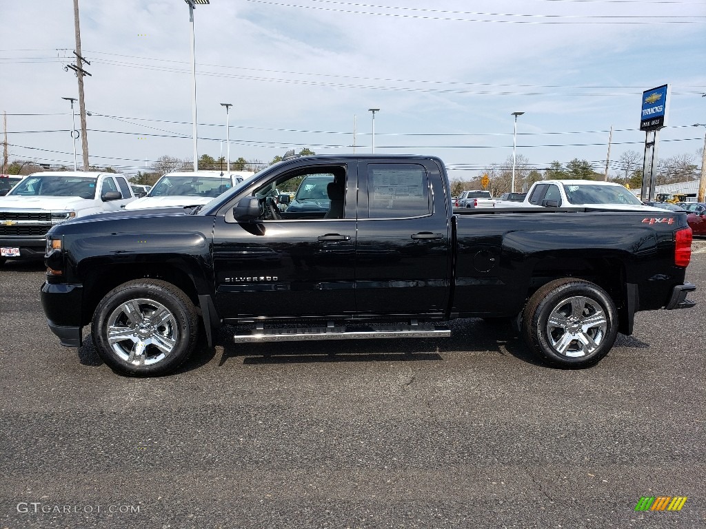 Black 2019 Chevrolet Silverado LD Custom Double Cab 4x4 Exterior Photo #132367300