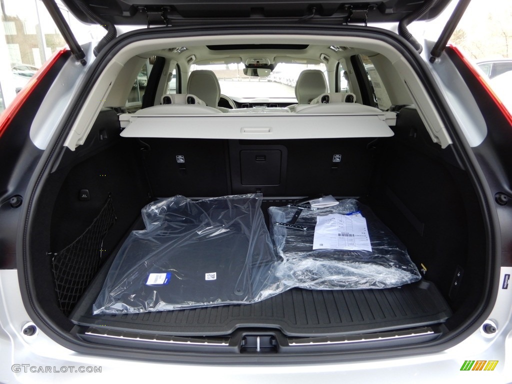 2019 Volvo XC60 T6 AWD Inscription Trunk Photo #132370609