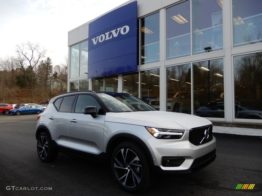 Bright Silver Metallic 2019 Volvo XC40 T5 R-Design AWD Exterior Photo #132371587