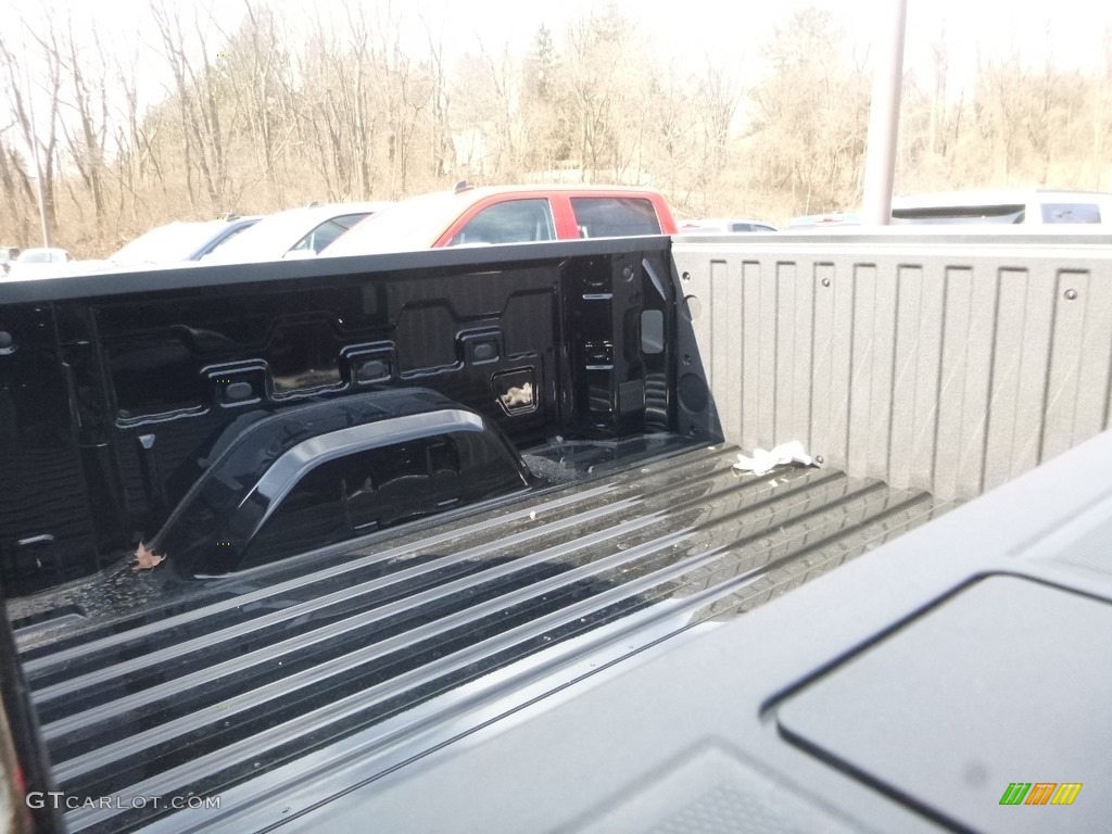 2019 Silverado 1500 Custom Z71 Trail Boss Crew Cab 4WD - Black / Jet Black photo #12