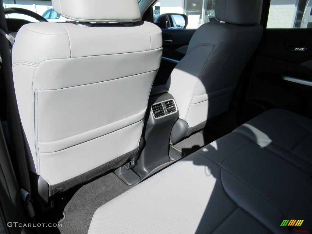 2016 CR-V Touring - Modern Steel Metallic / Gray photo #10