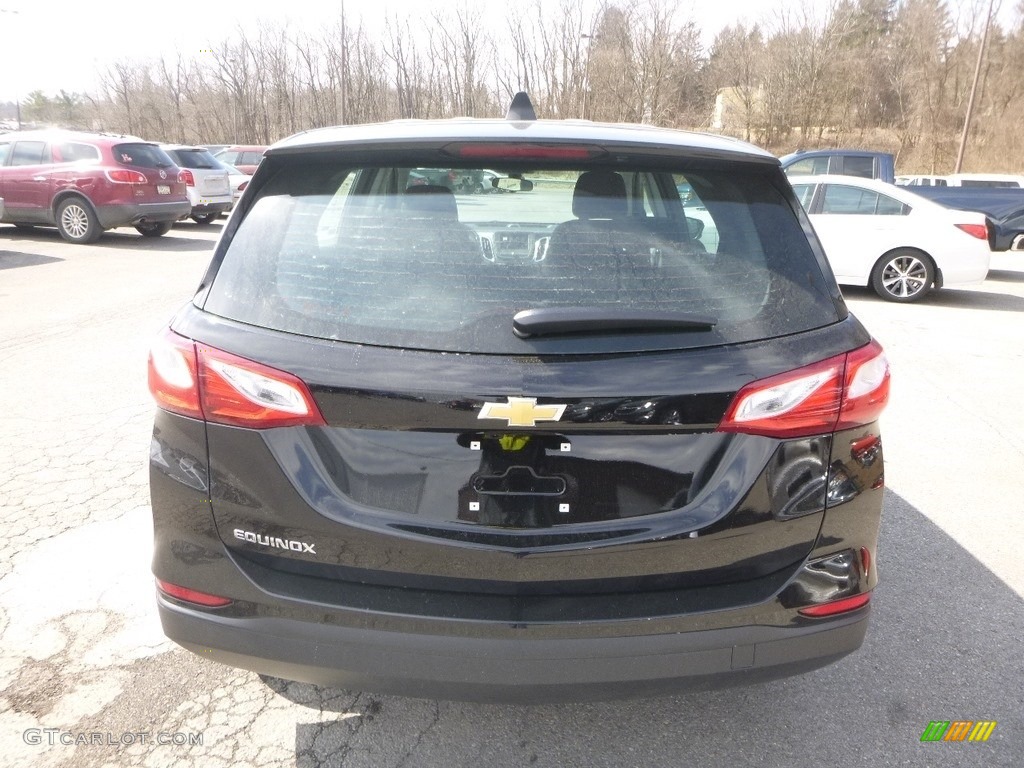 2019 Equinox LS - Mosaic Black Metallic / Medium Ash Gray photo #4