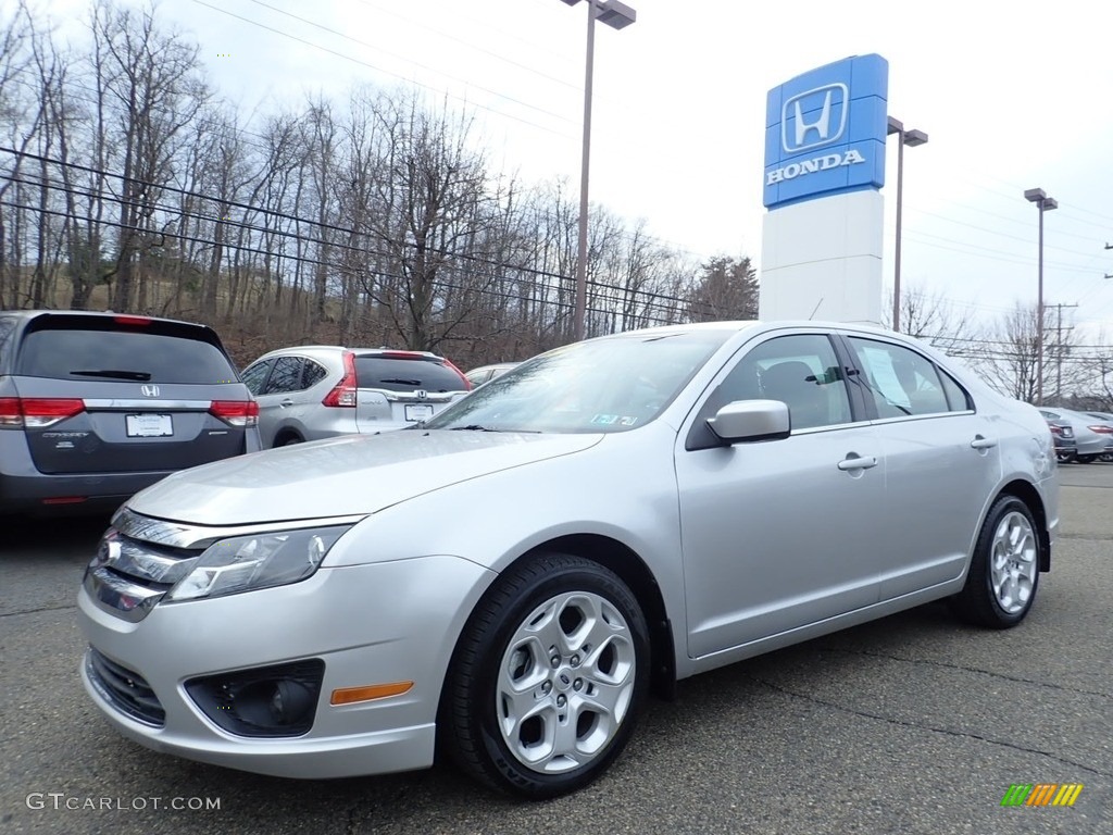 2011 Fusion SE - Ingot Silver Metallic / Charcoal Black photo #1