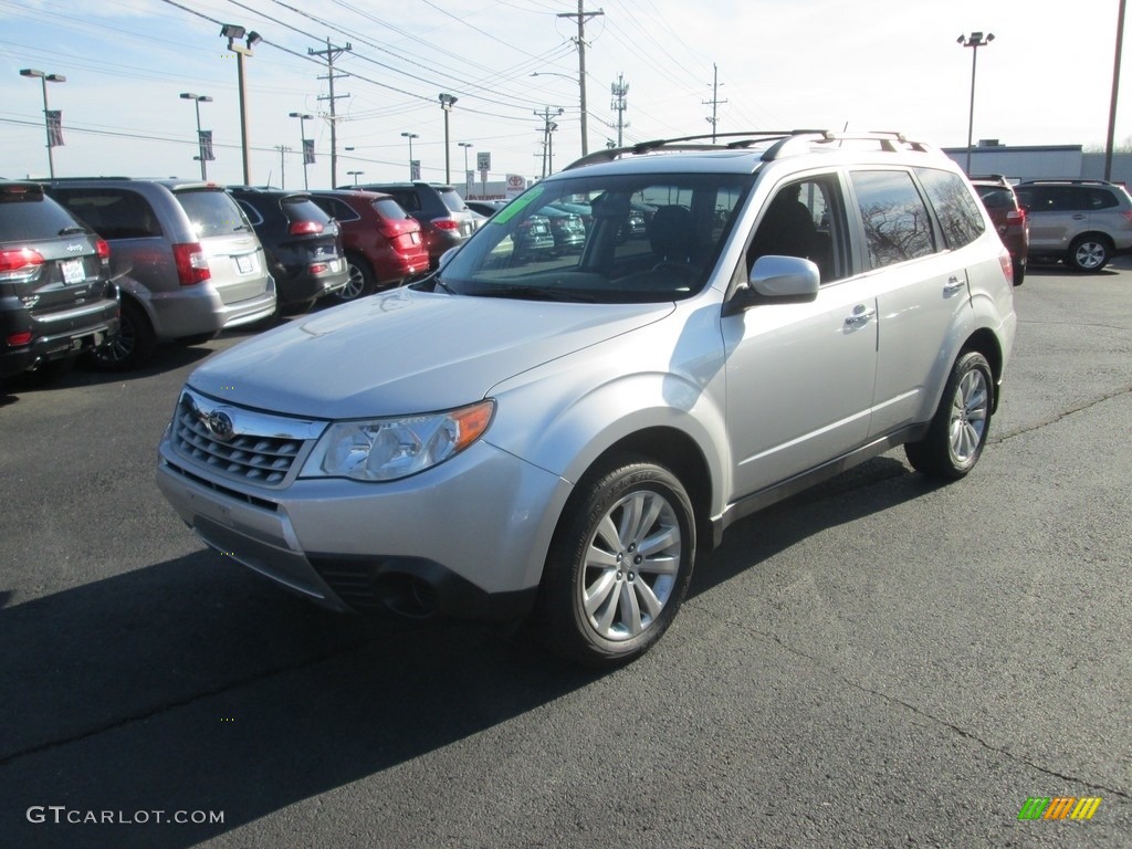 2011 Forester 2.5 X Premium - Spark Silver Metallic / Black photo #2