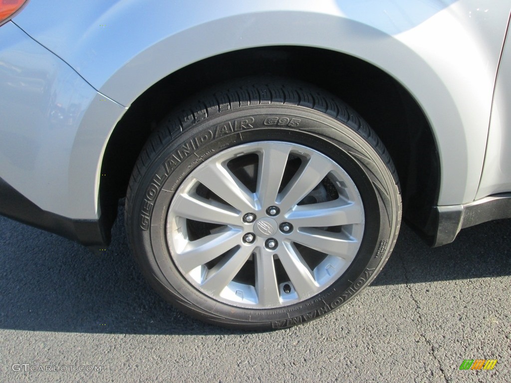 2011 Forester 2.5 X Premium - Spark Silver Metallic / Black photo #24