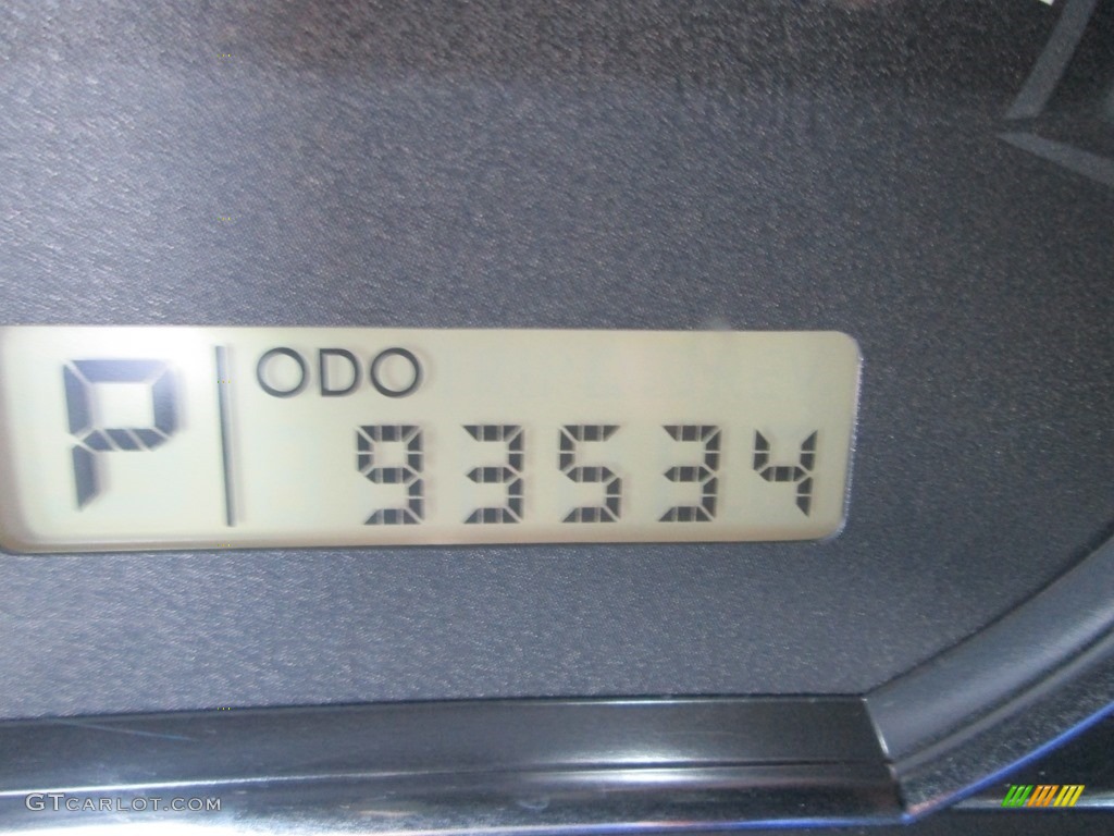 2011 Forester 2.5 X Premium - Spark Silver Metallic / Black photo #31