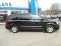 Brilliant Black Crystal Pearl - Town & Country Touring Photo No. 4