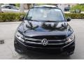 Deep Black Pearl - Tiguan S Photo No. 3