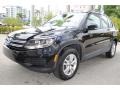 Deep Black Pearl - Tiguan S Photo No. 5