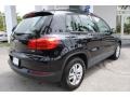 Deep Black Pearl - Tiguan S Photo No. 10