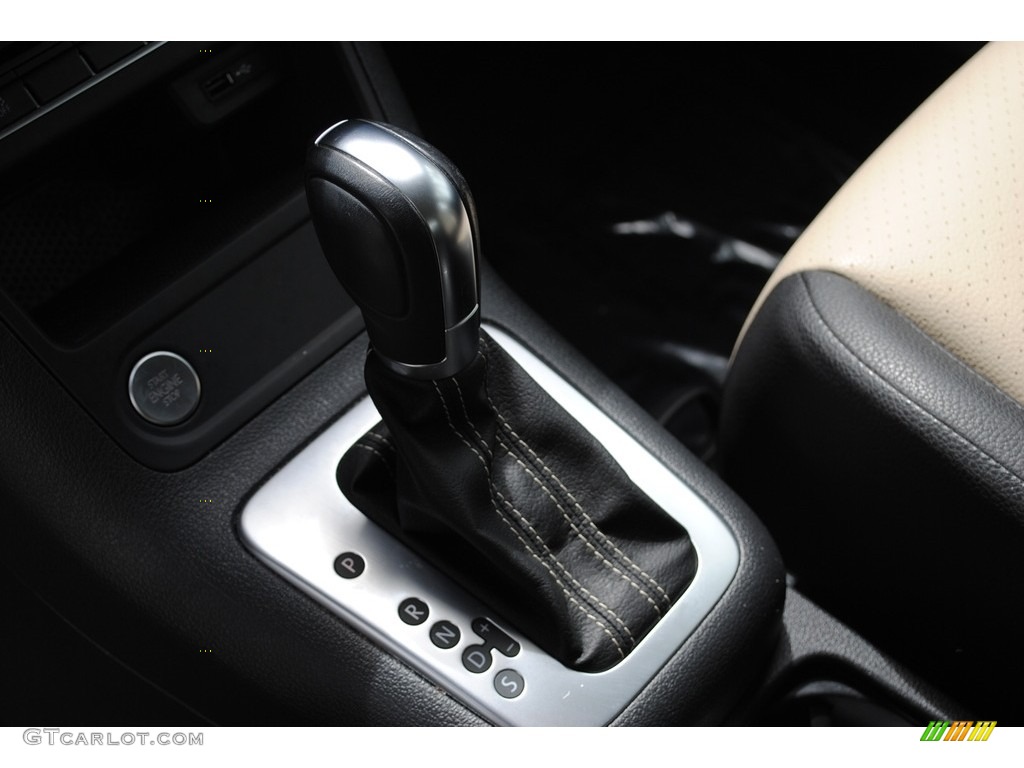 2016 Tiguan S - Deep Black Pearl / Beige/Black photo #15