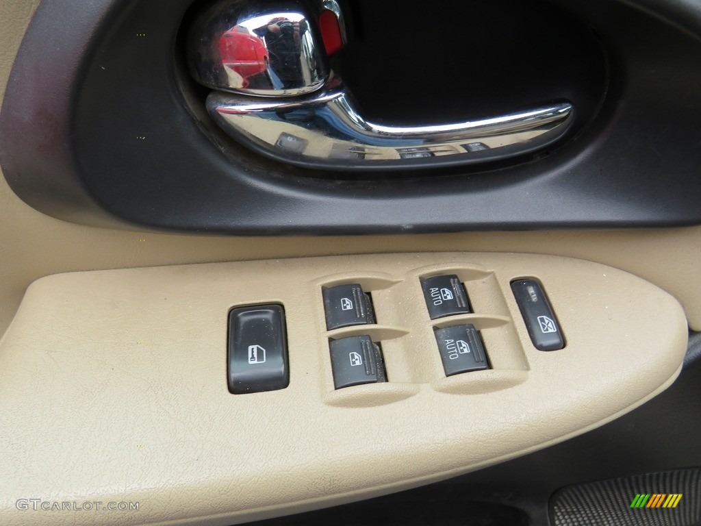 2006 TrailBlazer LS 4x4 - Sandstone Metallic / Light Cashmere/Ebony photo #8
