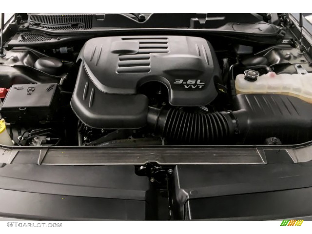 2018 Challenger SXT - Granite / Black photo #9