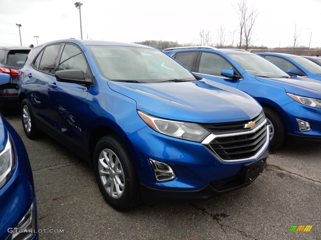 2019 Equinox LS AWD - Kinetic Blue Metallic / Medium Ash Gray photo #3