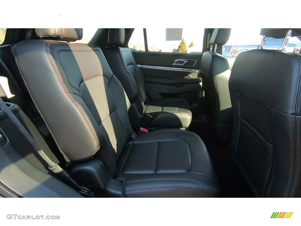 2019 Explorer Sport 4WD - Agate Black / Medium Black photo #22