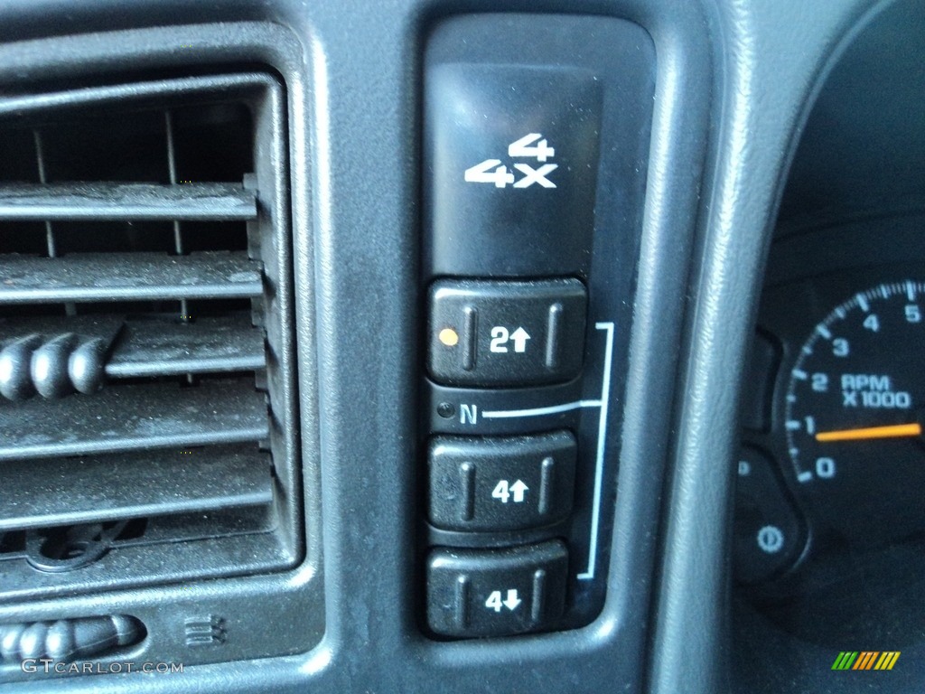 2005 Silverado 2500HD LS Extended Cab 4x4 - Silver Birch Metallic / Dark Charcoal photo #12