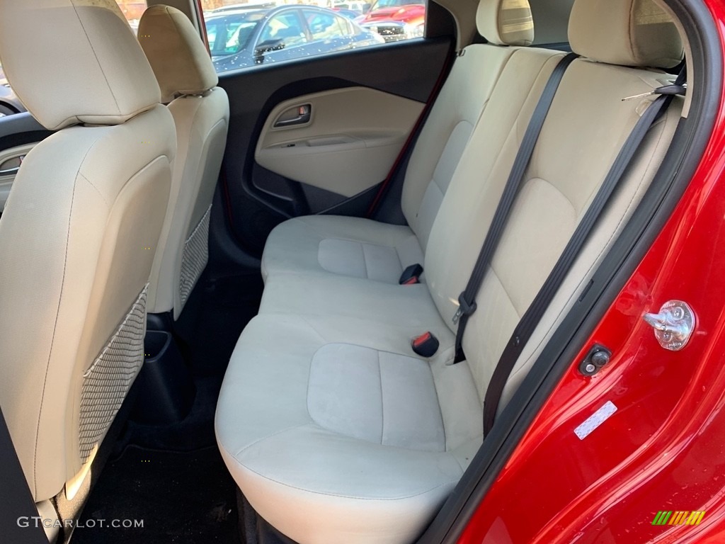 2013 Rio LX 5-Door - Signal Red / Black photo #18