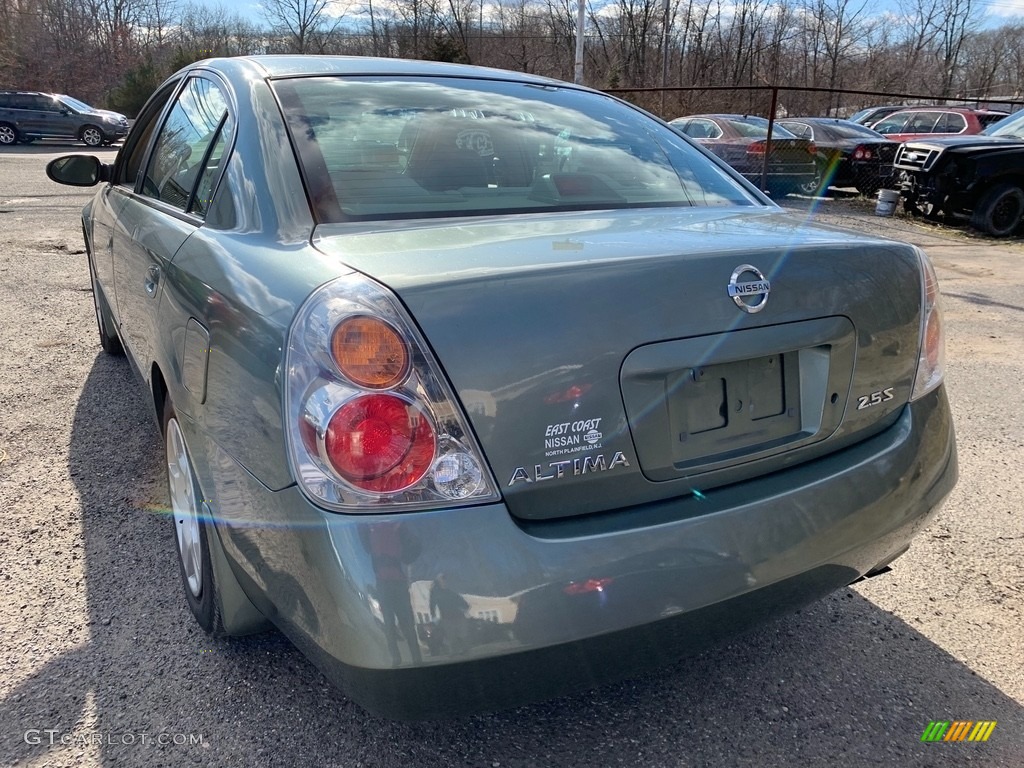 2004 Altima 2.5 S - Mystic Emerald Metallic / Blond photo #7