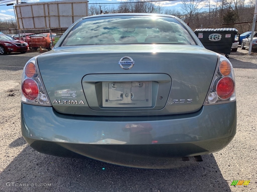 2004 Altima 2.5 S - Mystic Emerald Metallic / Blond photo #17