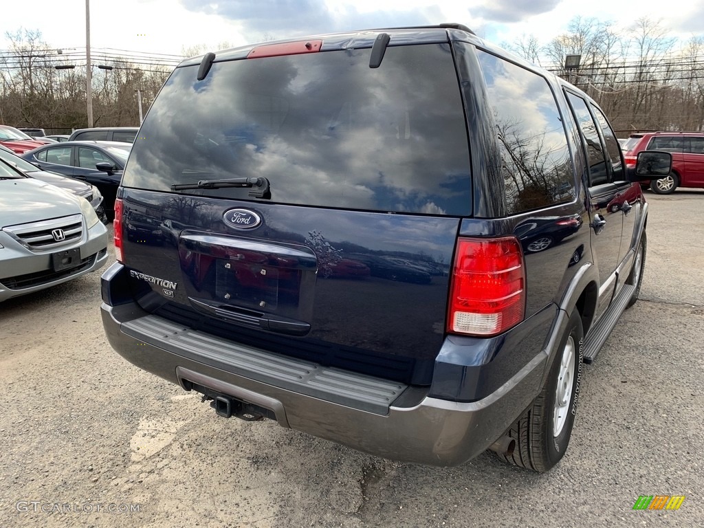 2004 Expedition XLT 4x4 - Medium Wedgewood Blue Metallic / Medium Parchment photo #7