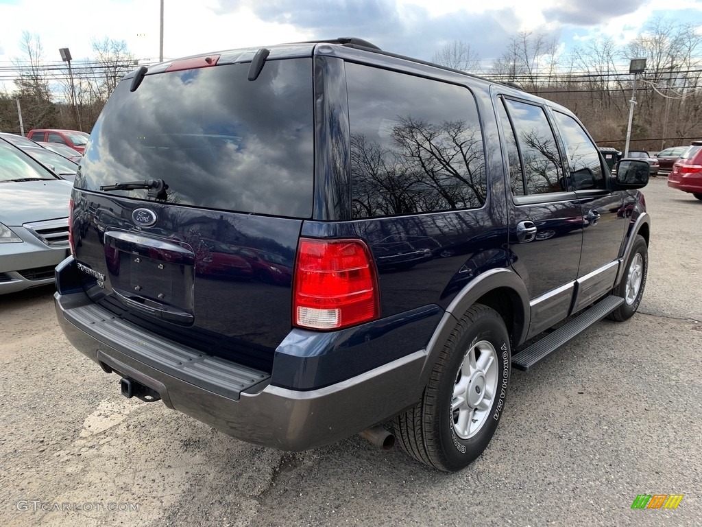 2004 Expedition XLT 4x4 - Medium Wedgewood Blue Metallic / Medium Parchment photo #8