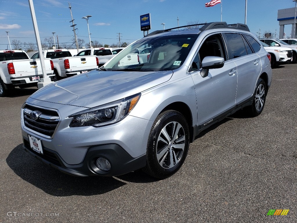 2019 Outback 2.5i Limited - Ice Silver Metallic / Slate Black photo #3