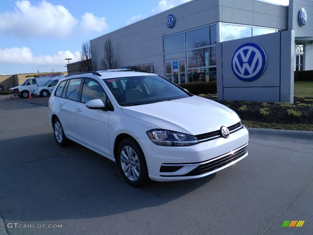 Pure White 2019 Volkswagen Golf SportWagen S 4Motion Exterior Photo #132421140