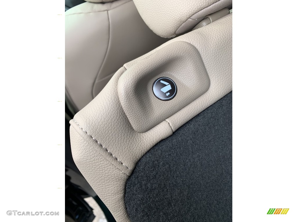 2019 Pilot EX-L AWD - Black Forest Pearl / Beige photo #19