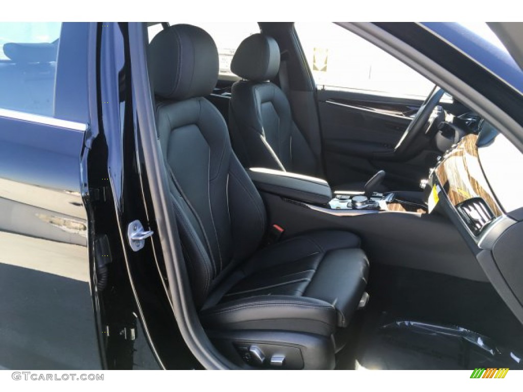2019 5 Series 530e iPerformance Sedan - Jet Black / Black photo #5