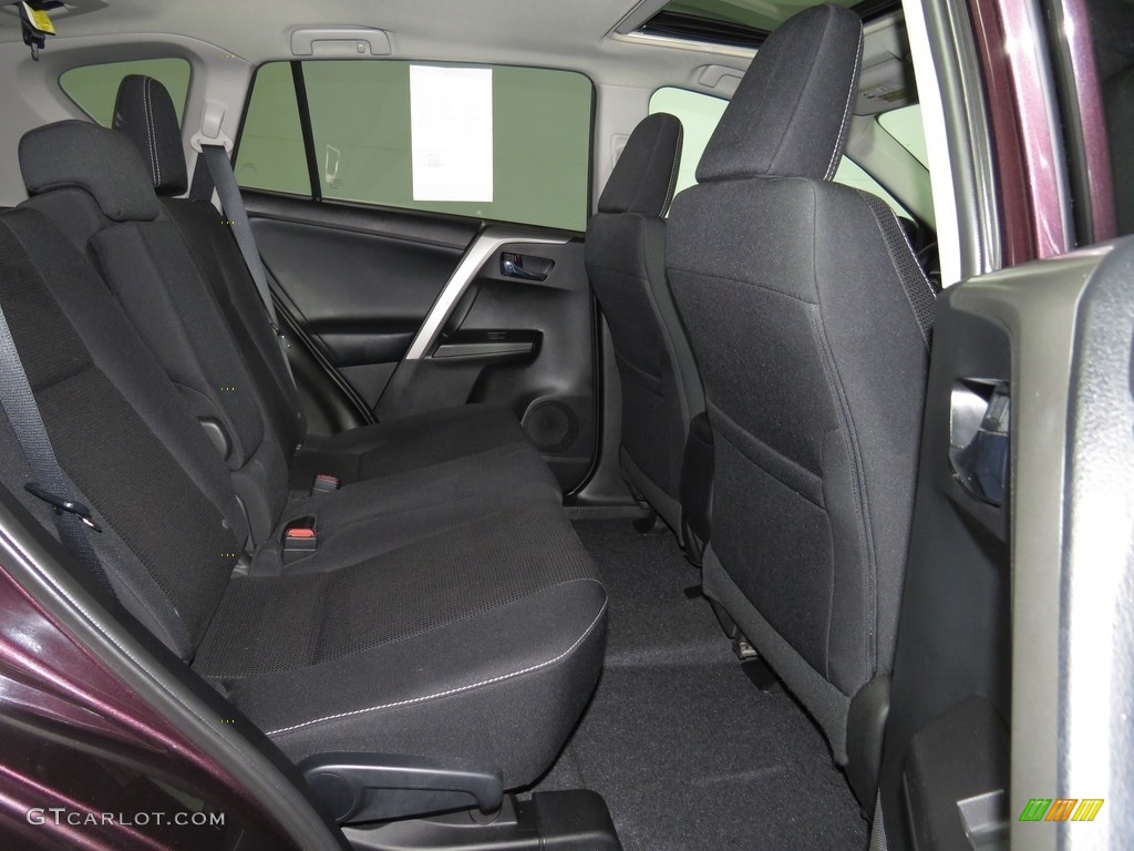 2016 RAV4 XLE AWD - Barcelona Red Metallic / Black photo #16