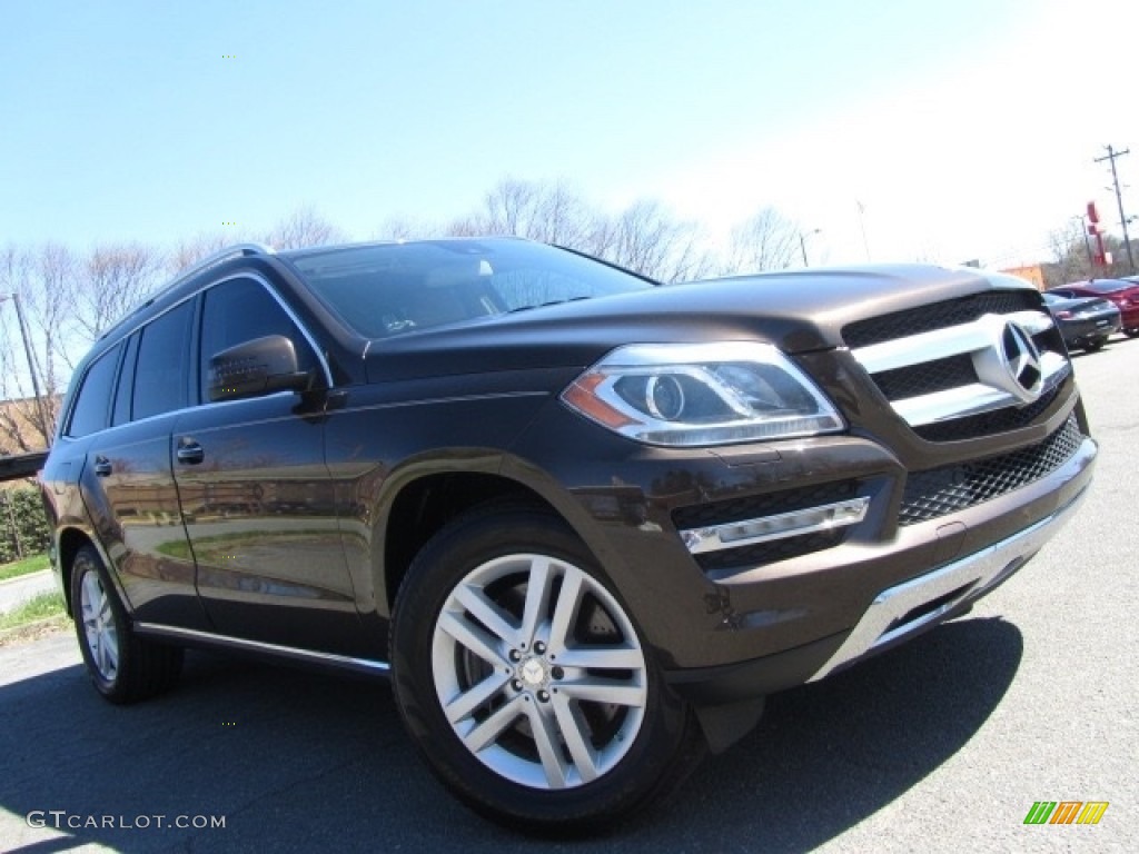 2013 GL 450 4Matic - Dakota Brown Metallic / Almond Beige photo #2