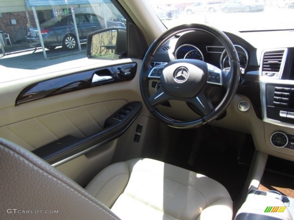 2013 GL 450 4Matic - Dakota Brown Metallic / Almond Beige photo #12