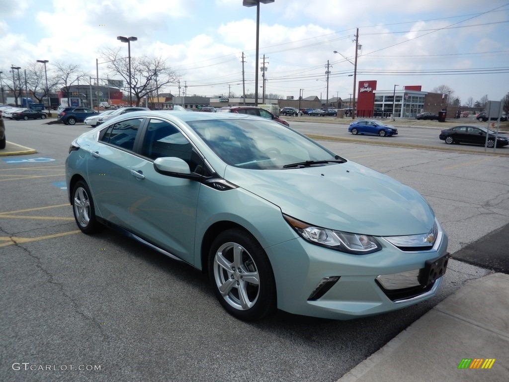 2019 Chevrolet Volt LT Exterior Photos