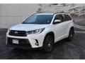 2018 Blizzard White Pearl Toyota Highlander SE AWD  photo #2