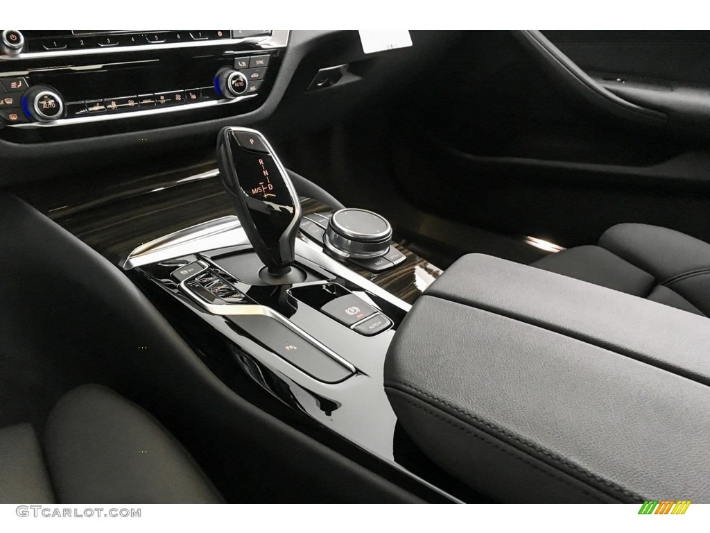 2019 5 Series 530i Sedan - Black Sapphire Metallic / Black photo #7