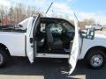 Oxford White - F250 Super Duty XL Super Cab Photo No. 25