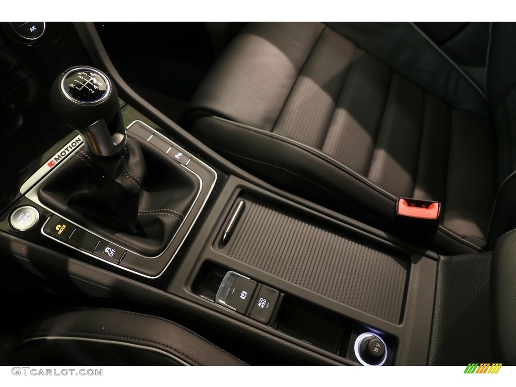 2018 Volkswagen Golf R 4Motion w/DCC. NAV. 6 Speed Manual Transmission Photo #132448116