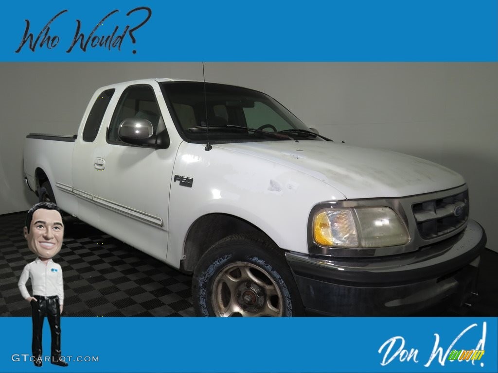 1997 F150 XL Extended Cab - Oxford White / Medium Graphite photo #1