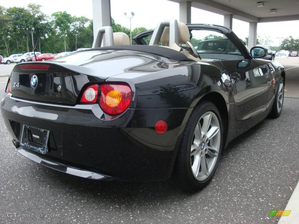 2003 Z4 3.0i Roadster - Jet Black / Beige photo #6