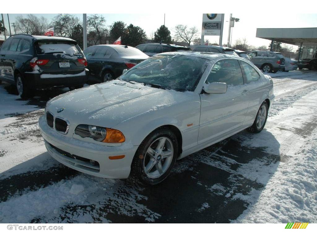 2002 3 Series 325i Coupe - Alpine White / Black photo #3