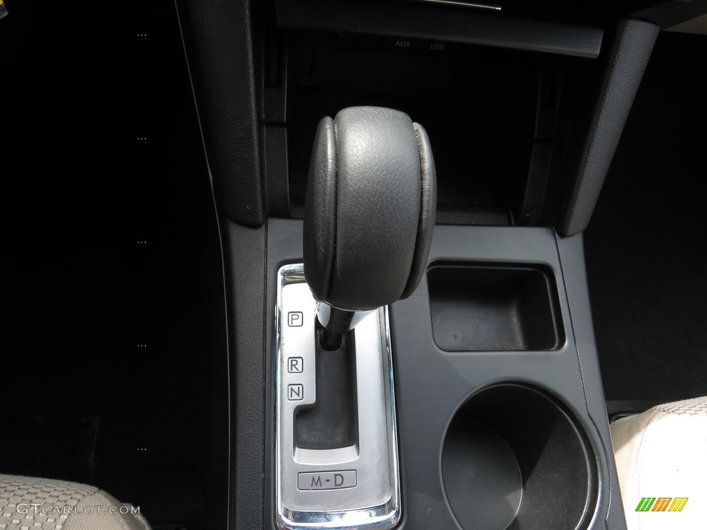 2017 Outback 2.5i Premium - Venetian Red Pearl / Warm Ivory photo #11