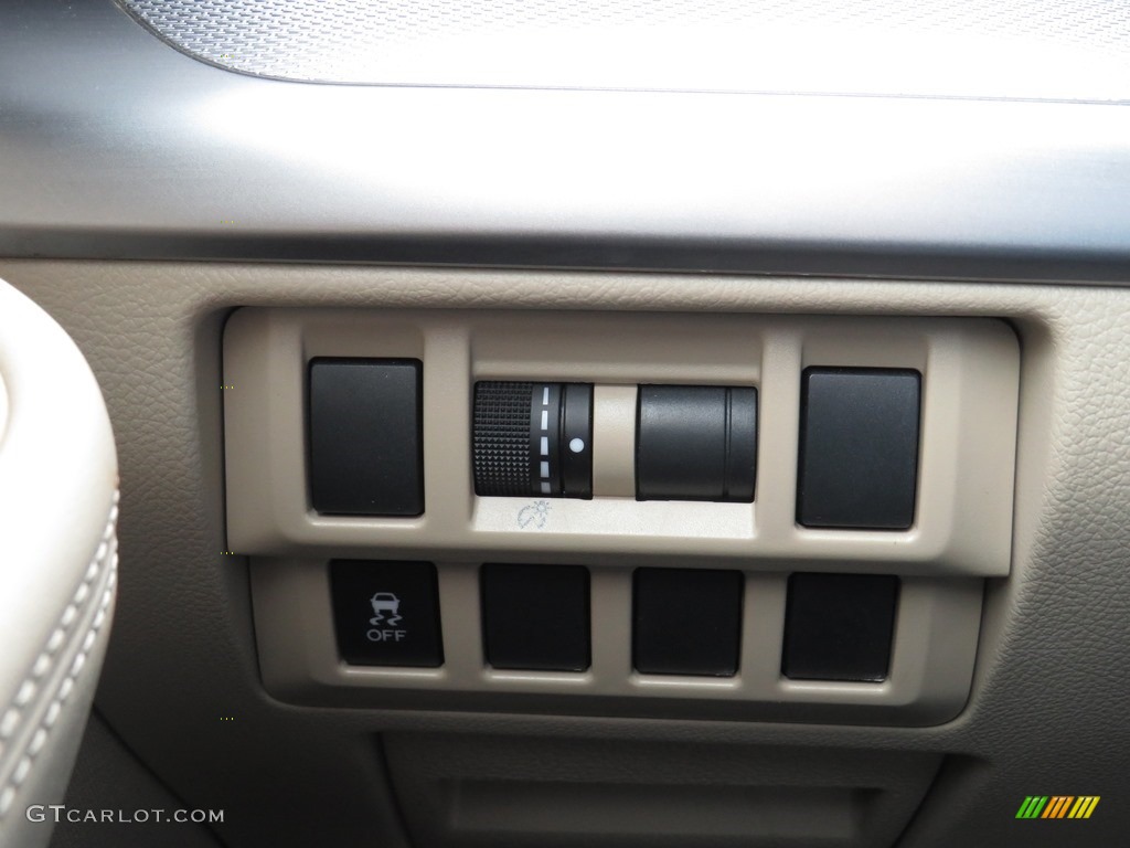 2017 Outback 2.5i Premium - Venetian Red Pearl / Warm Ivory photo #13