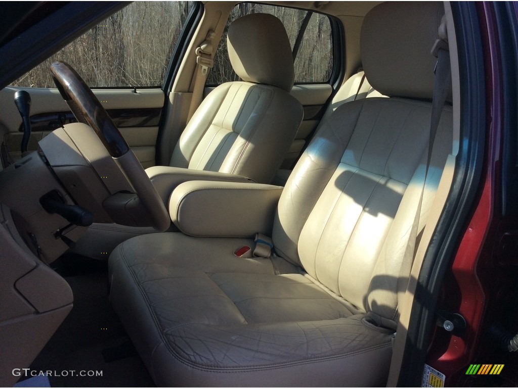 2011 Grand Marquis LS Ultimate Edition - Dark Toreador Red Metallic / Light Camel photo #14