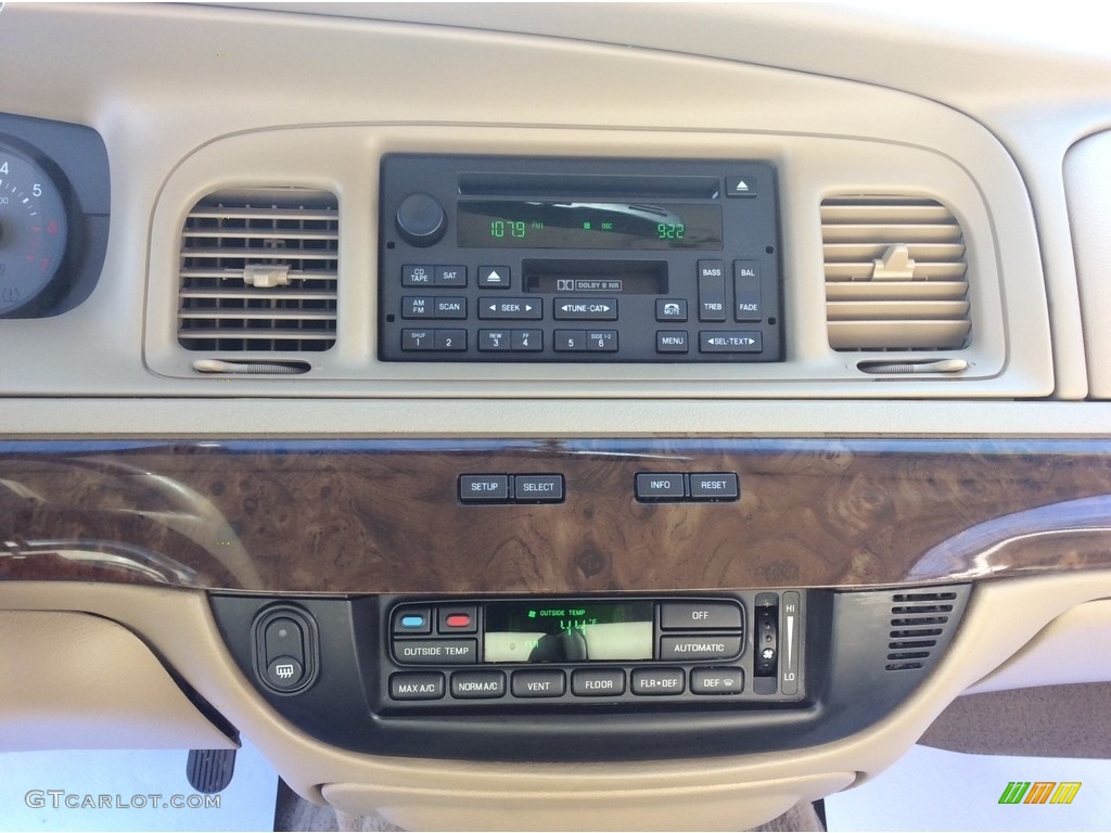2011 Grand Marquis LS Ultimate Edition - Dark Toreador Red Metallic / Light Camel photo #17