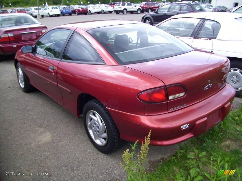 1997 Cavalier Coupe - Cayenne Red Metallic / Graphite photo #2