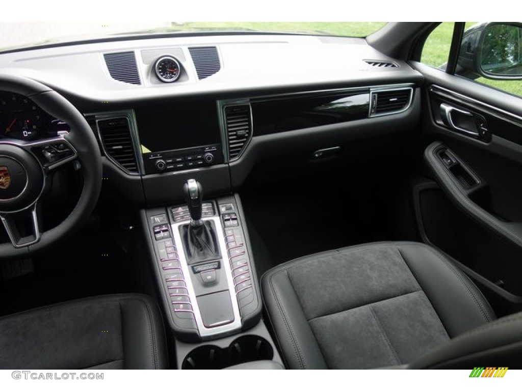2018 Macan Sport Edition - Volcano Grey Metallic / Black photo #15